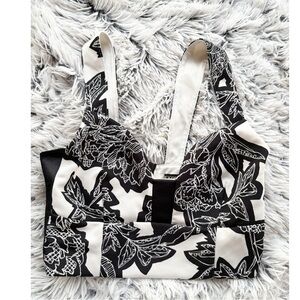 Express Retro Floral‎ Crop Top